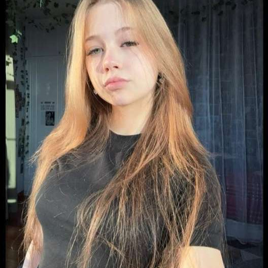 СТУДЕНТКИ СЛИВЫ